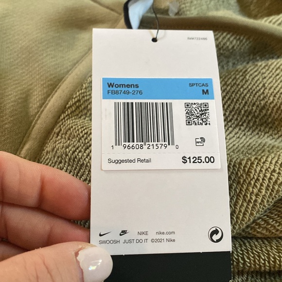 NIKE Active Jacket - Picture 5 of 6